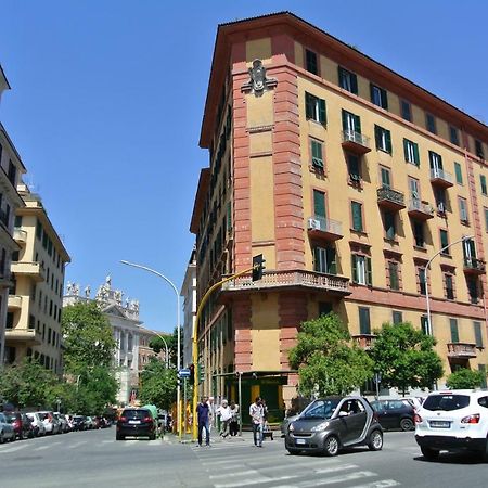 Beautiful Apartment In San Giovanni Close To Colosseo Rome Exterior photo